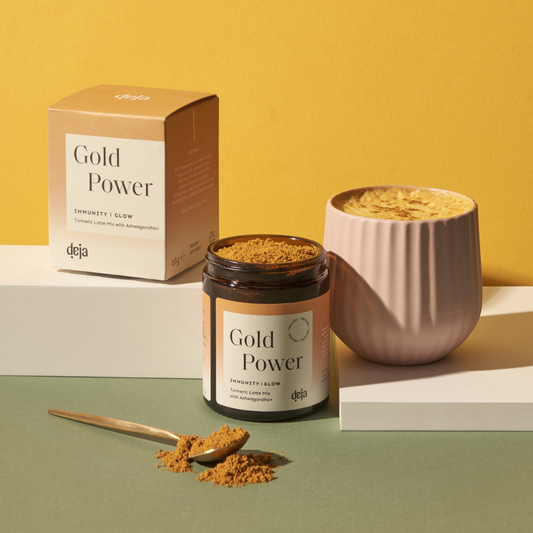 Adaptogenic Turmeric Latte Drink Gold Power